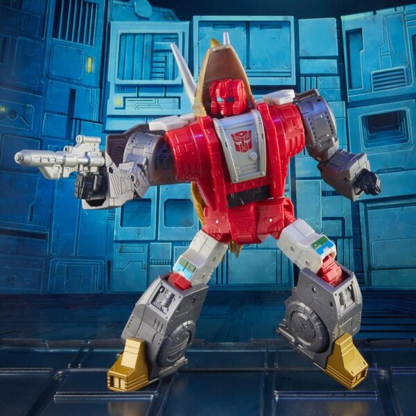 Transformers Generations Studio Series Slug And Daniel Official Images  (4 of 13)